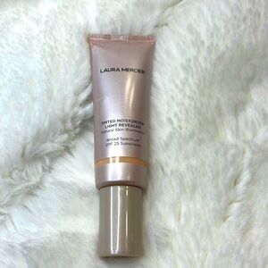 😍new😍 LAURA MERCIER Tinted Moisturizer Light Revealer SPF 25 in Cameo
